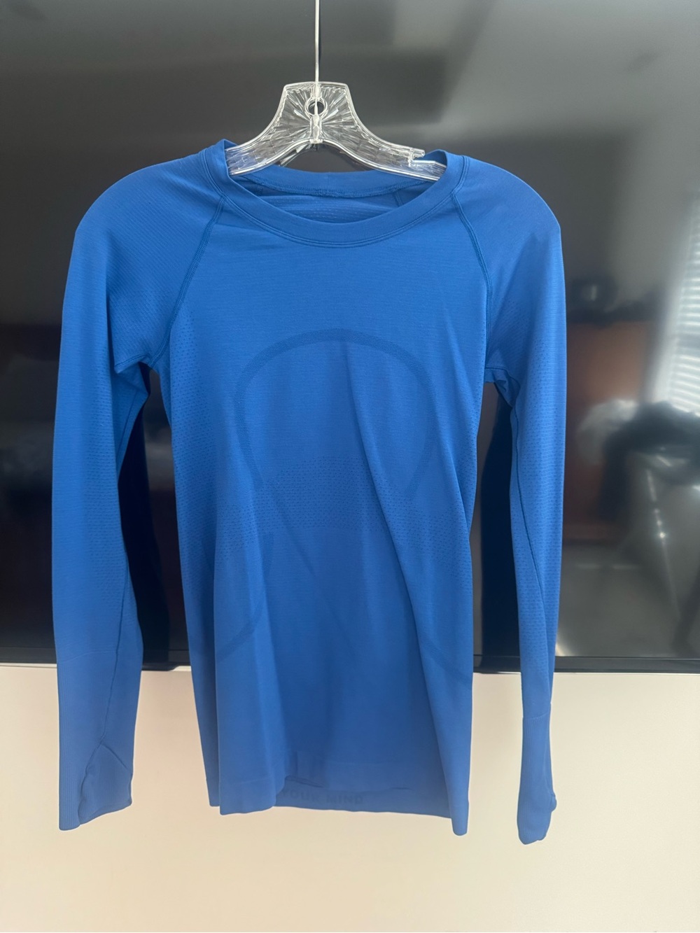 lululemon athletica Women's Long-Sleeve Athletic Top - Royal Blue